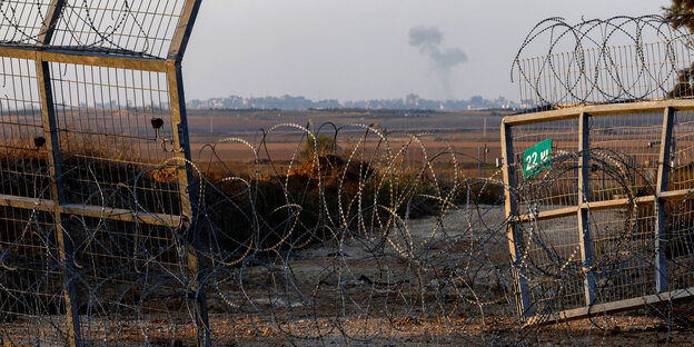 Zerstörter Grenzzaun zwischen Gaza und Israel