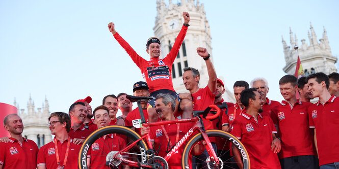 Gruppenfoto vom Siegerteam bei der Vuelta