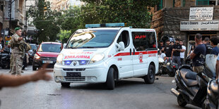 Ein Krankenwagen in Beirut