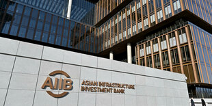 Das Foto vom 13. Januar 2021 zeigt das Hauptgebäude der Asiatischen Infrastruktur-Investitionsbank AIIB in Peking