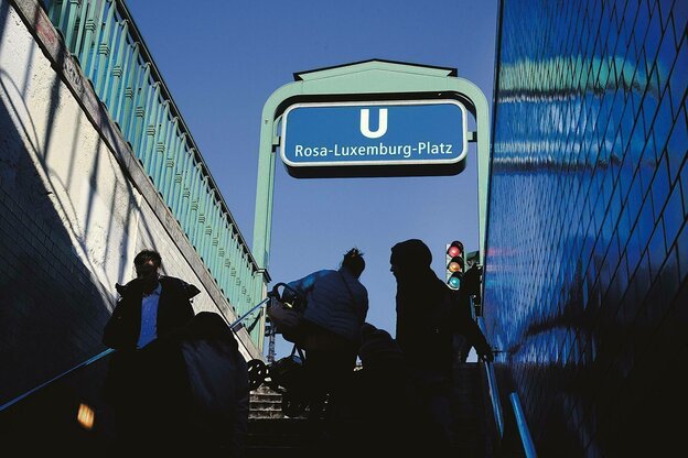 Treppenaufgang eines U-Bahnhofs in Berlin