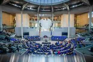 Nancy Faeser (SPD), Bundesministerin des Innern und Heimat, spricht im Bundestag