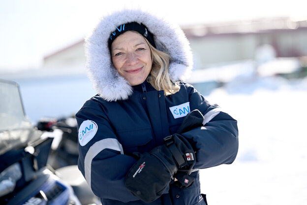 Antje Boetius in warmer Expeditionskleidung des AWI