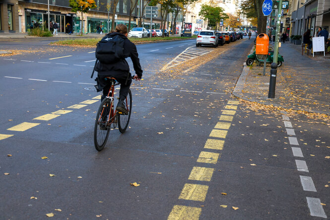 Fahrradfahrer auf der Kantstraße