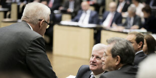 Winfried Kretschmann (links, Grüne) und Horst Seehofer (rechts, CSU)