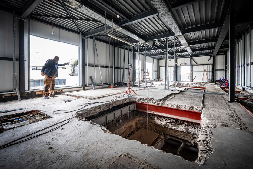 In den obersten Etagen eines ehemaligen Woolworth-Haus werden Mietwohnungen gebaut