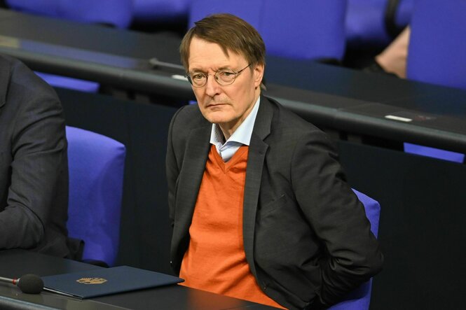 Bundesgesundheitsminister Karl Lauterbach (SPD) im Bundestag