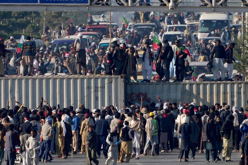 Pakistan: Zusammenstöße bei Protesten