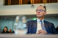 Friedrich Merz, CDU-Bundesvorsitzender und Unionsfraktionsvorsitzender, nimmt am Wirtschaftsgipfel der Süddeutschen Zeitung teil