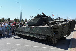 Ein CV90 bei einer russischen Ausstellung von eroberten ukrainischen Waffen in Rostov-on-Don, September 2024