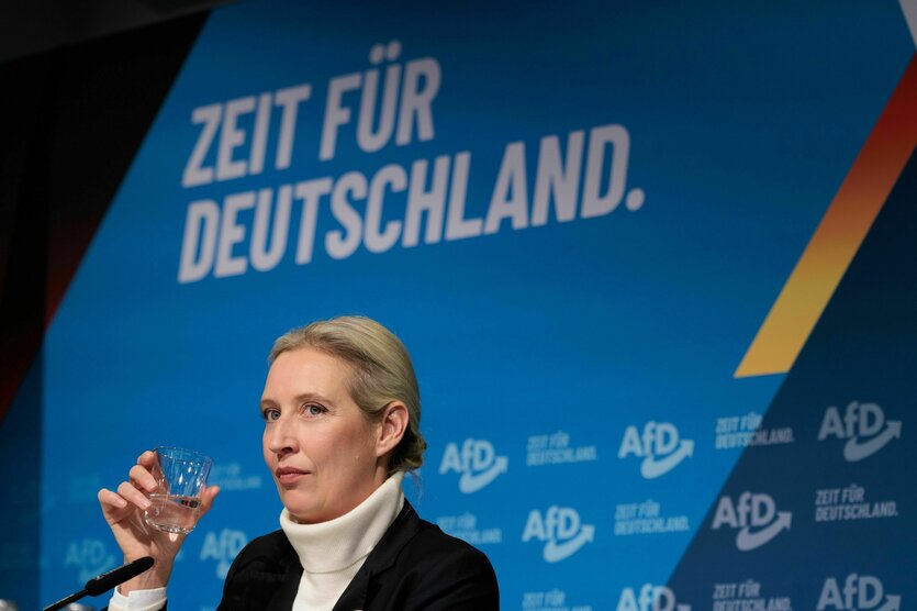 Die Spitzenkandidatin der AfD, Alice Weidel, bei einer Pressekonferenz in der AfD-Geschäftsstelle