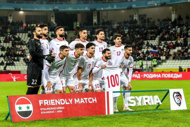 Mannschaftsfoto des syrischen Nationalteams vor dem Anpfiff