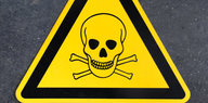 Schild, das vor Gift warnt