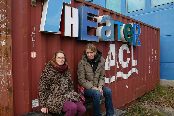 Melanie Seeland (l.) und Antje Borchardt vom Postgelände-Team