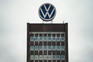 Das VW-Markenhochhaus in Wolfsburg