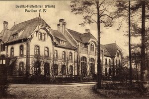 Ein historische Postkartenansicht des Sanatoriums 