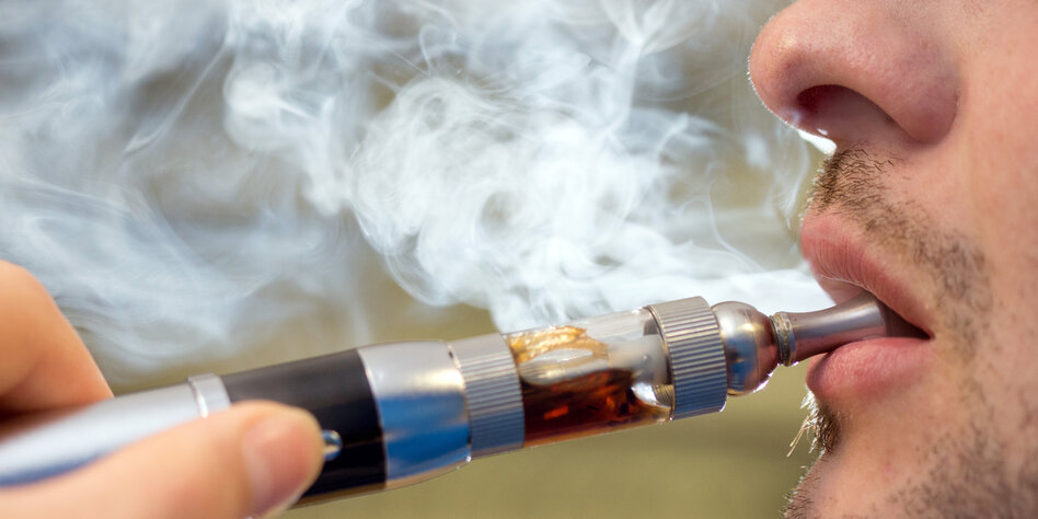 Rauchverbot und E-Zigaretten: Man lutscht und lutscht 