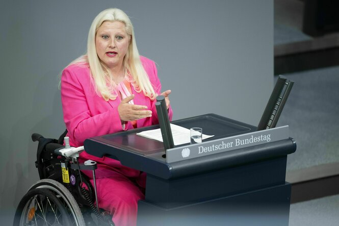 Stephanie Aeffner (Bündnis 90/Die Grünen), Mitglied des Deutschen Bundestages, spricht im Bundestag.