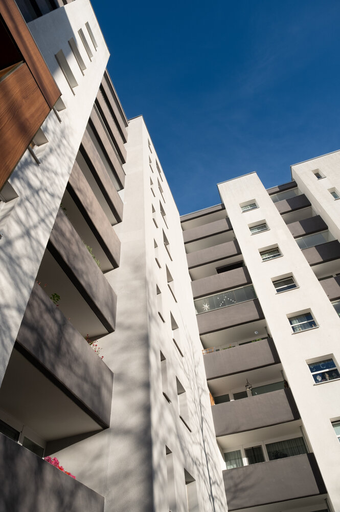 Ein Hochhaus im Märkischen Viertel in Berlin