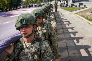 Soldaten bei einer Militärparade