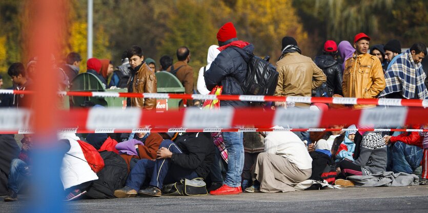 Flüchtlinge am Grenzübergang Spielfeld