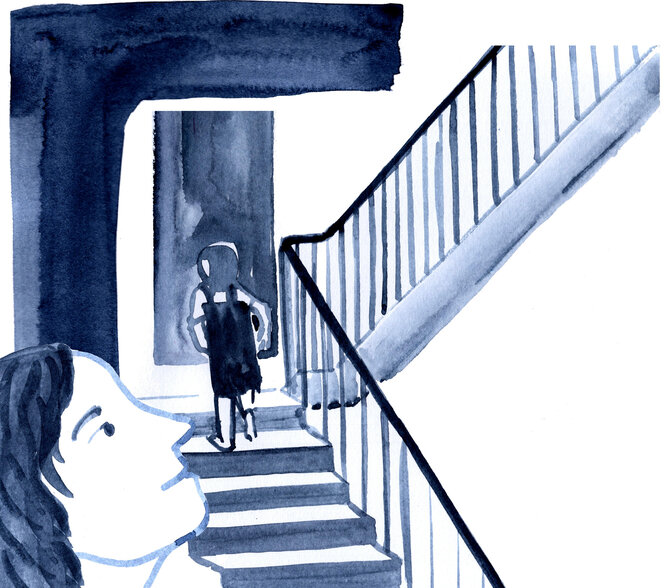 Illustration: eine Frau schaut einem Mädchen hinterher, das eine Treppe hochläuft