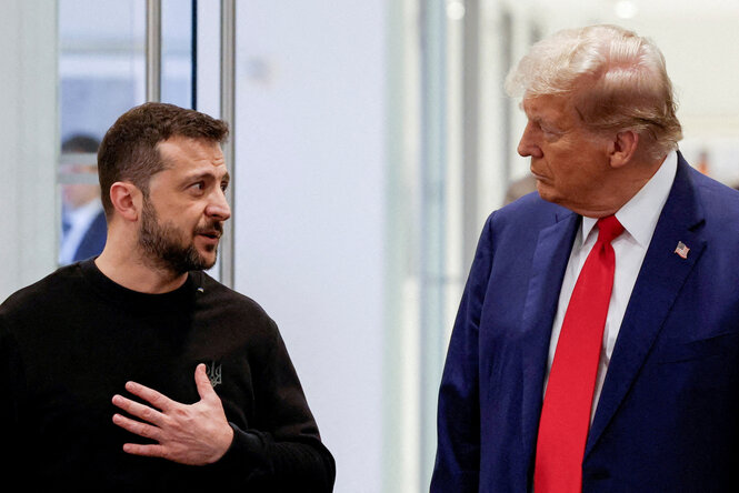 US-Präsident Donald Trump und der ukrainische Präsident Volodymyr Zelenskiy treffen sich im Trump Tower in New York City, USA, 27. September 2024