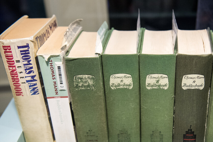 Buddenbrook-Bücher, präsentiert im Buddenbrook-Haus in Lübeck