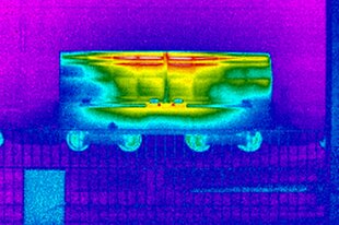 Infrarotbild eines Eisenbahnwaggons