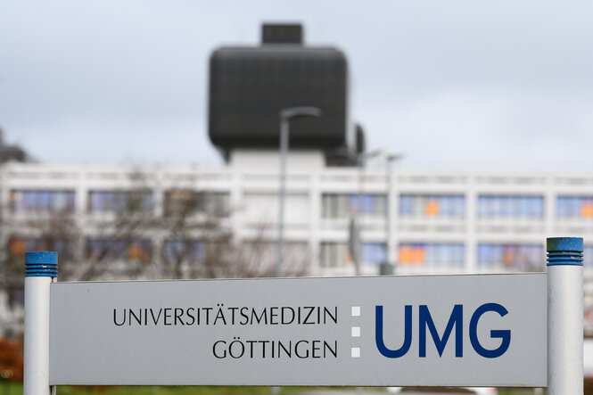 Blick auf das Gebäude der Universitätsmedizin Göttingen