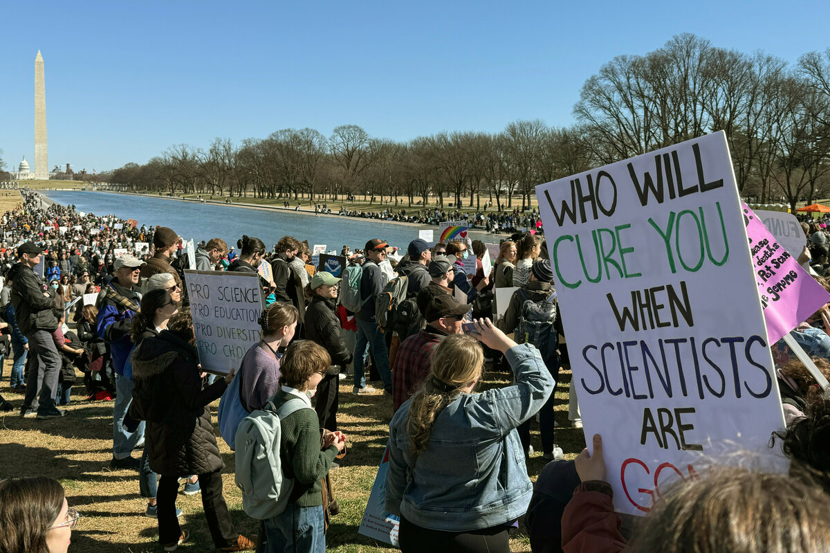 Trumps Kahlschlagpolitik: Forschende und Studierende protestieren gegen die US-Regierung