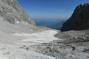 Blick vom Watzmann über Eisreste