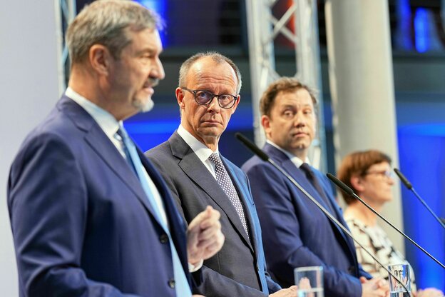 Söder, Merz, Klingbeil und Esken im Paul-Löbe-Haus