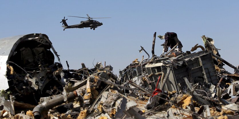 Überreste des Airbus 321 auf der Sinai-Halbinsel.