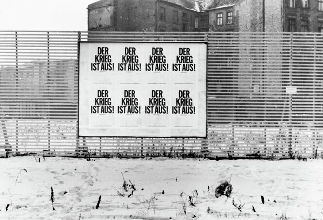 Yoko Ono and John Lennon, WAR IS OVER! IF YOU WANT IT, 1969. Berlin,