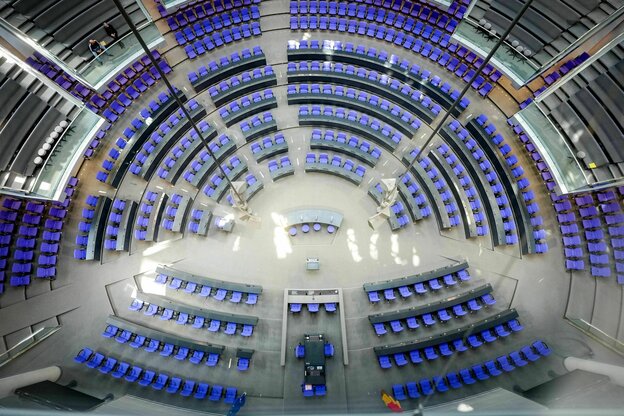 Blick in den Plenarsaal des Bundestages