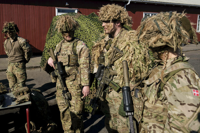 Dänische Soldaten auf Bornholm