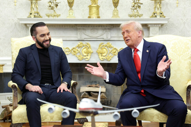 Die Präsidenten Bukele und Trump im Weißen Haus.