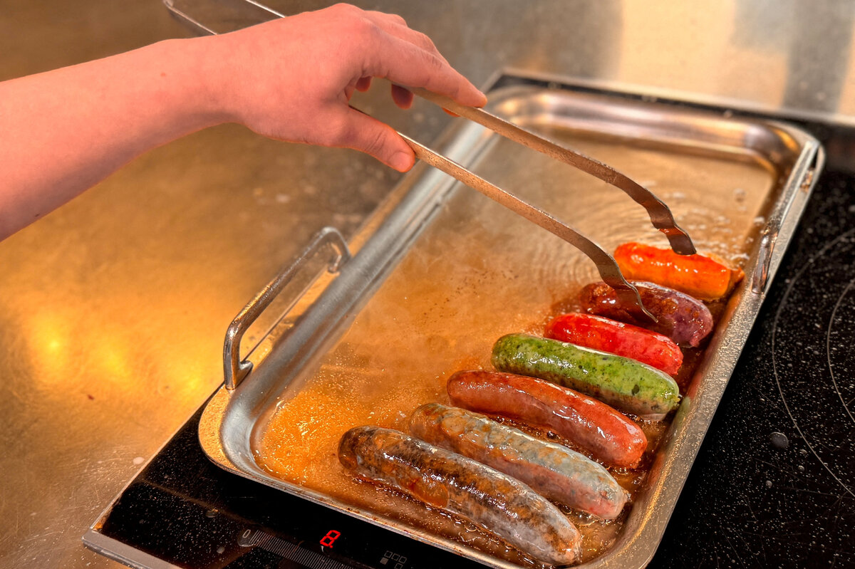 Politische Strahlkraft des 1. Mai: Die Bratwurst kann auch vegan sein