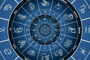 Blauer astrologischer Hintergrund