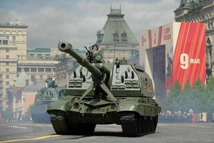 Russland hat zum 80. Jahrestag des Sieges der Sowjetunion über Nazi-Deutschland auf dem Roten Platz mit einer großen Militärparade an das Ende des Zweiten Weltkriegs im Jahr 1945 erinnert