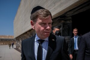 Johann Wadephul (CDU), Außenminister, besucht die Gedenkstätte Yad Vashem