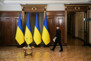 Der ukrainische Präsident, Wolodymyr Selenskyj, vor einer Pressekonferenz