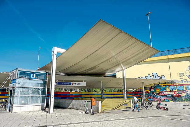 Der Eugeniu-Botnari-Platz am Bahnhof Lichtenberg in einer Illustration, nach dem 2016 getöteten Rom aus Moldau wird der Platz am Montag benannt