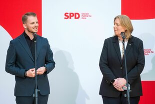 Tim Klüssendorf und Bärbel Bas