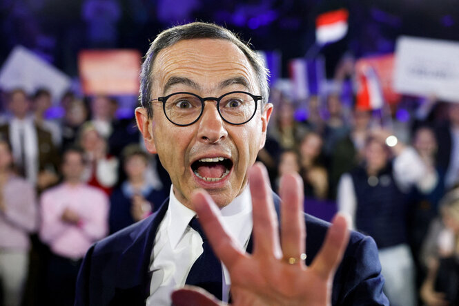 Retailleau reißt den Mund auf und die Hand