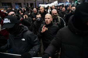 Rechtsextreme Demonstranten in Berlin-Friedrichshain