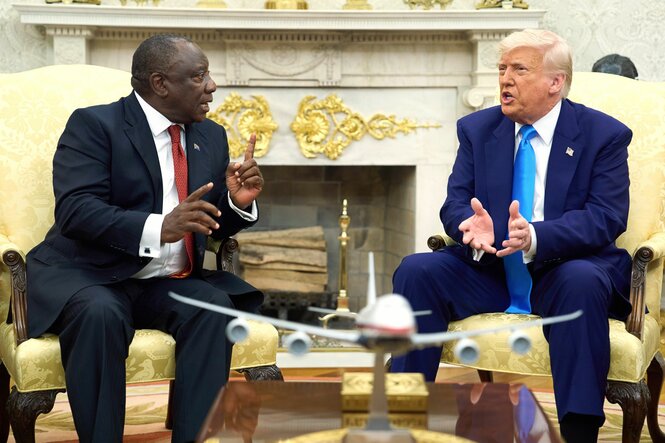 US-Präsident Donald Trump trifft Südafrikas Präsident Cyril Ramaphosa im Oval Office des Weißen Hauses