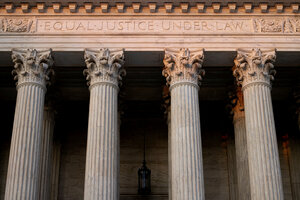 Die Säulen am Gebäude des Obersten Gerichtshofes in Washington