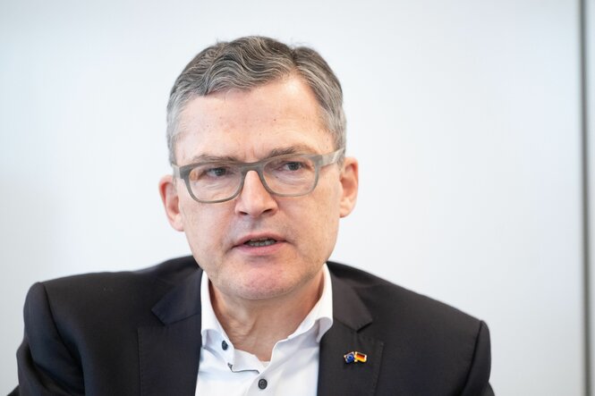 Porträtbild des CDU-Abgeordneten Roderich Kiesewetter